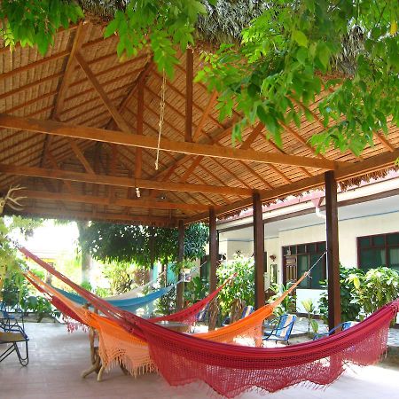 Hotel Oriental Rurrenabaque Exterior photo